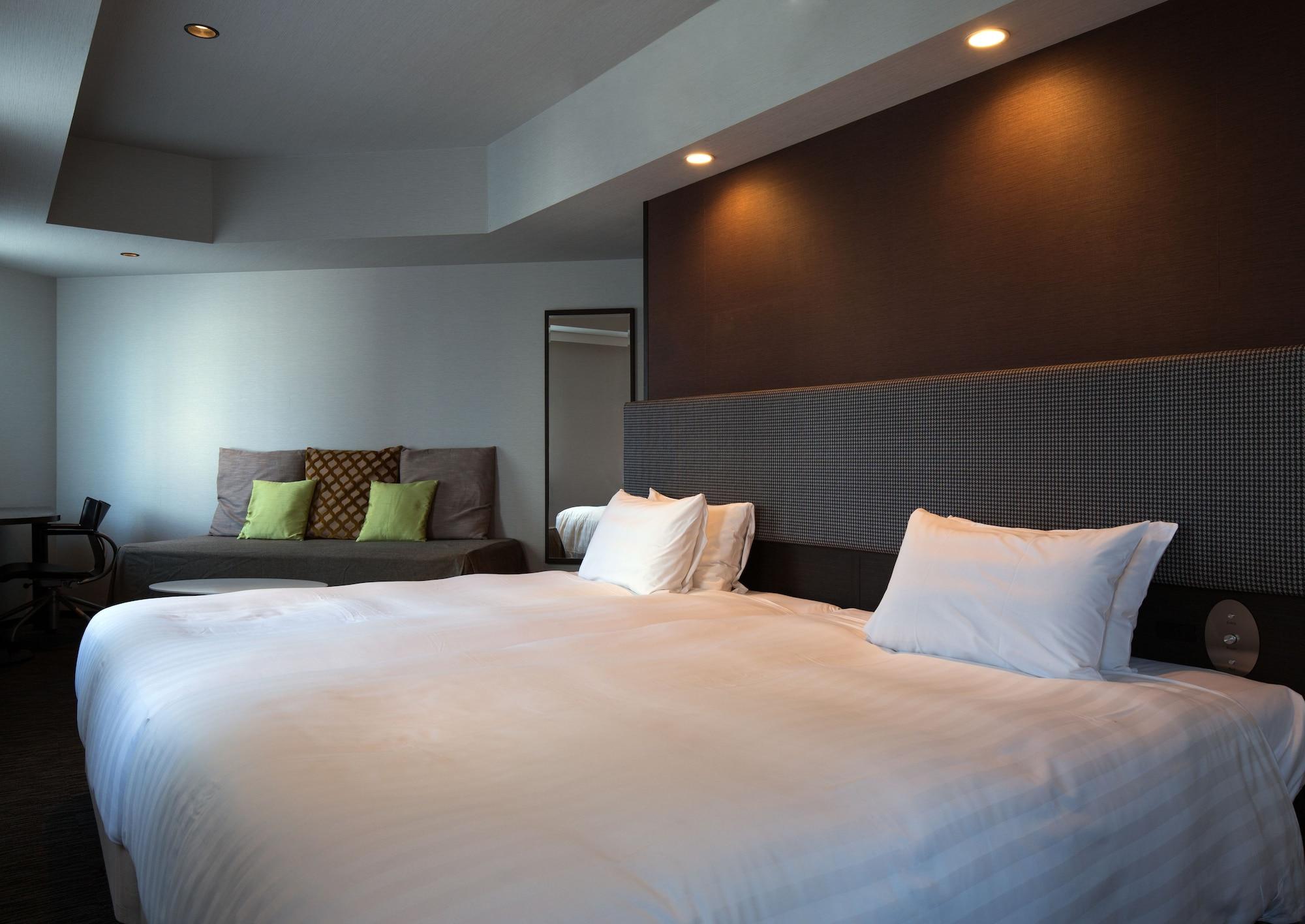 E Hotel Higashi Shinjuku Tokyo Esterno foto