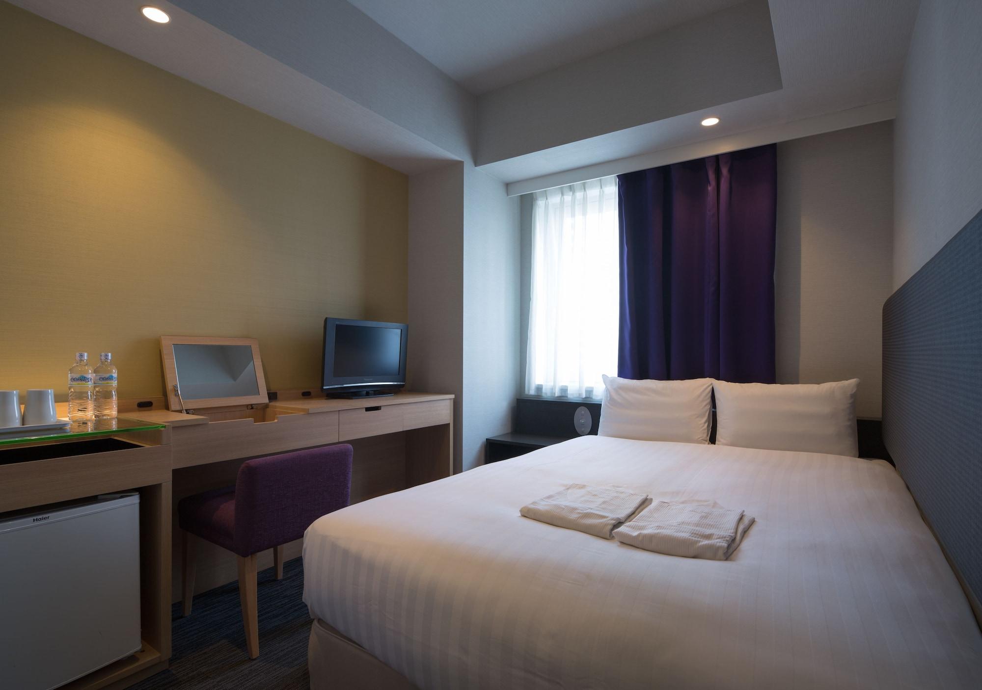 E Hotel Higashi Shinjuku Tokyo Esterno foto