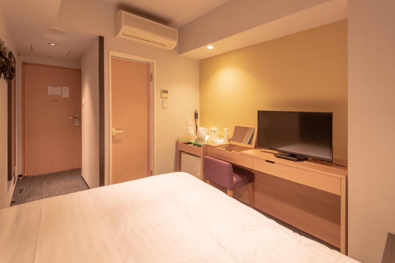 E Hotel Higashi Shinjuku Tokyo Esterno foto