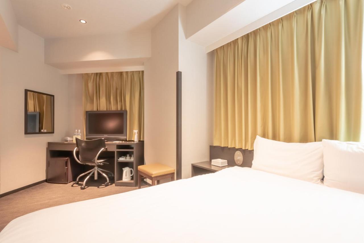 E Hotel Higashi Shinjuku Tokyo Esterno foto