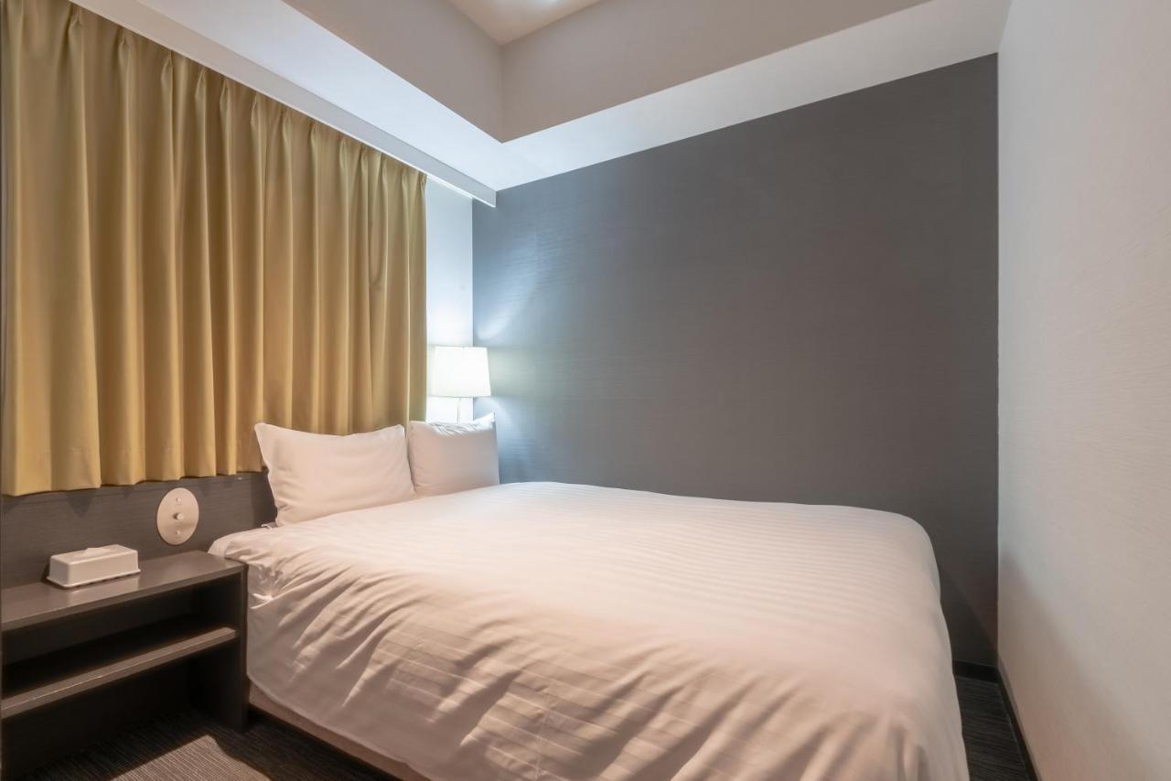 E Hotel Higashi Shinjuku Tokyo Esterno foto